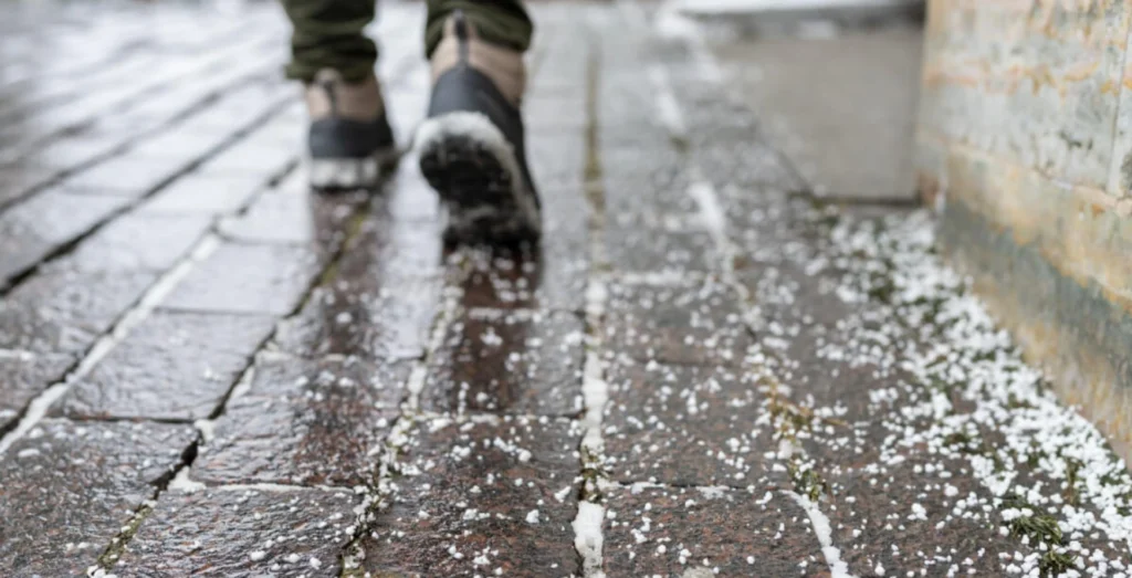 Parkolók síkosságmenetesítése Zalaegerszegen